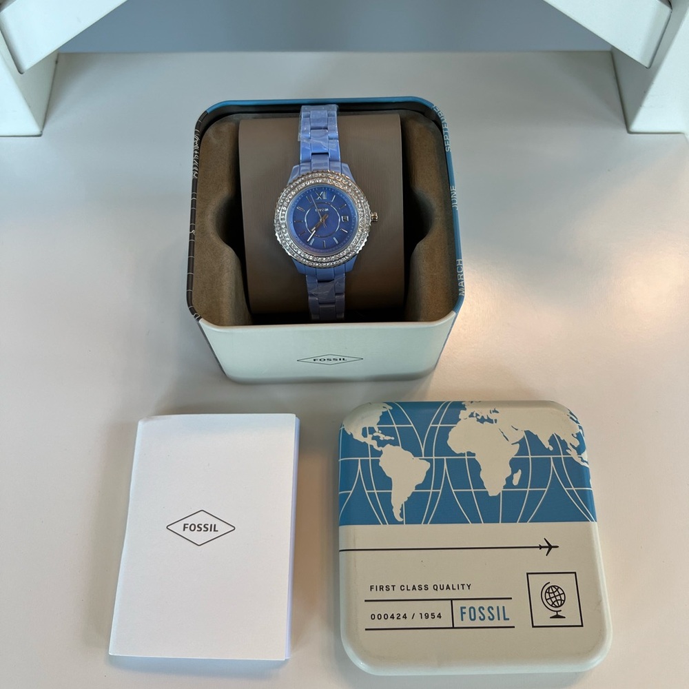Fossil Women's Stella Three-Hand Date, Blue-Tone Ceramic Watch Brand New